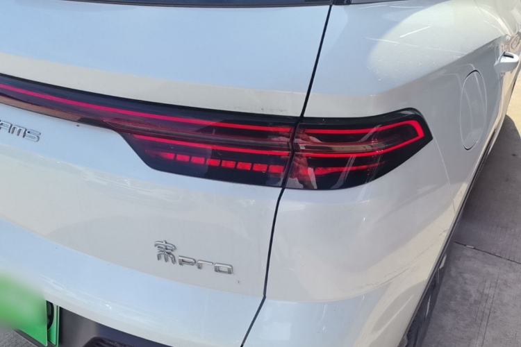 Used BYD Song Pro New Energy 2023 Champion Edition DM-i 71KM Leading Model Right Rear Taillight