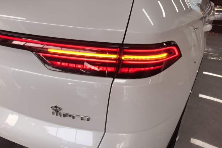 Used BYD Song Pro New Energy 2023 Champion Edition DM-i 71KM Leading Model Right Rear Taillight