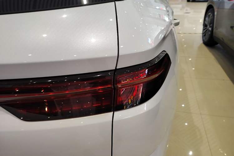 Used BYD Song Pro New Energy 2023 Champion Edition DM-i 110KM Beyond Model Right Rear Taillight