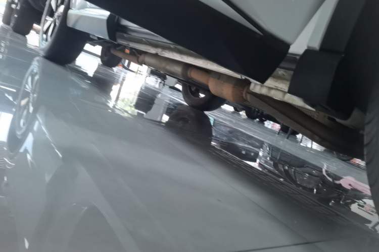 Used BYD Song Pro New Energy 2023 Champion Edition DM-i 71KM Leading Model Right Side Sill