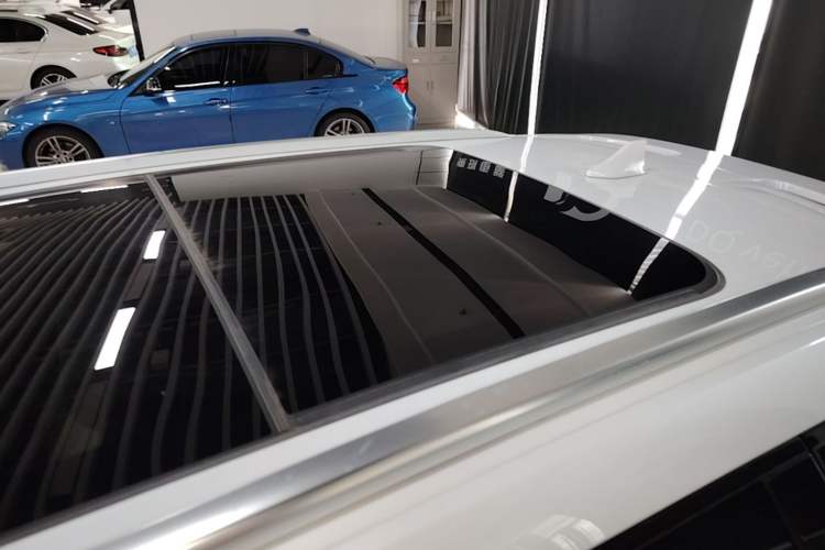 Used BYD Song Pro New Energy 2023 Champion Edition DM-i 71KM Beyond Model Roof