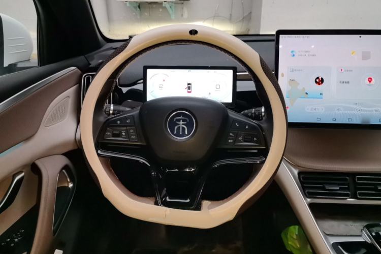 Used BYD Song Pro New Energy 2023 Champion Edition DM-i 110KM Excellence Model Steering Wheel