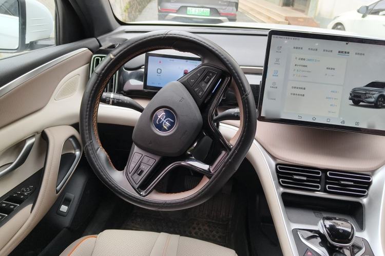 Used BYD Song Pro New Energy 2023 Champion Edition DM-i 110KM Excellence Model Steering Wheel