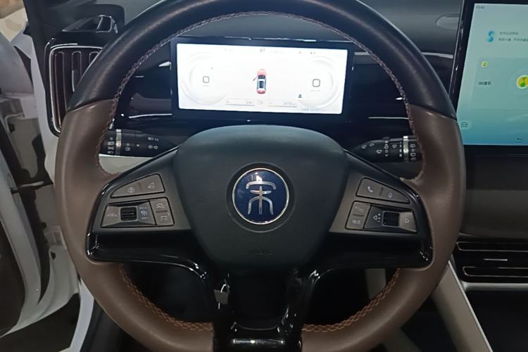 Used BYD Song Pro New Energy 2023 Champion Edition DM-i 110KM Beyond Model Steering Wheel