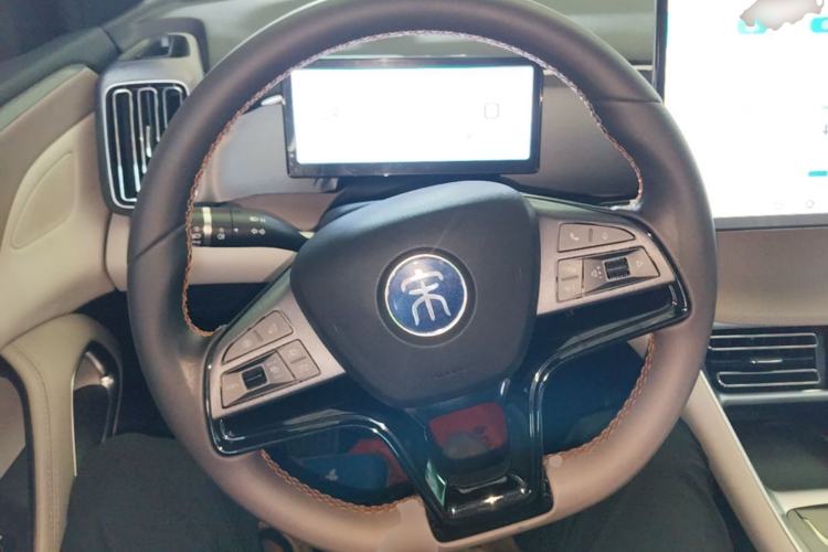 Used BYD Song Pro New Energy 2023 Champion Edition DM-i 110KM Excellence Model Steering Wheel