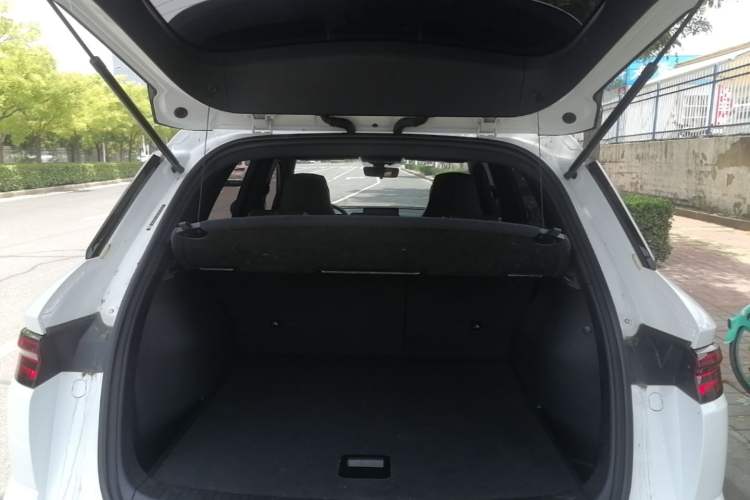 Used BYD Song Pro New Energy 2023 Champion Edition DM-i 71KM Leading Model Trunk