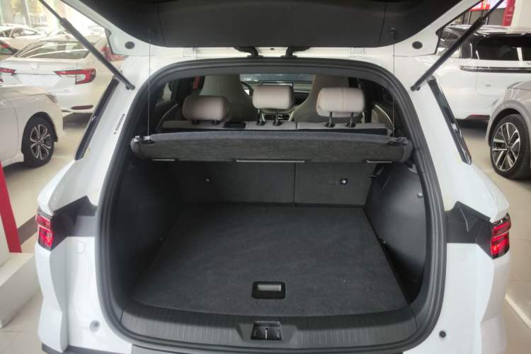 Used BYD Song Pro New Energy 2023 Champion Edition DM-i 110KM Beyond Model Trunk