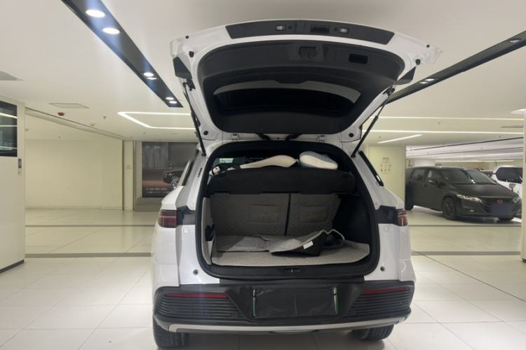 Used BYD Song Pro New Energy 2023 Champion Edition DM-i 71KM Leading Model Trunk