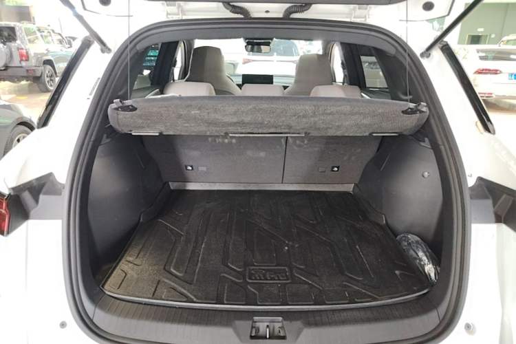 Used BYD Song Pro New Energy 2023 Champion Edition DM-i 71KM Beyond Model Trunk