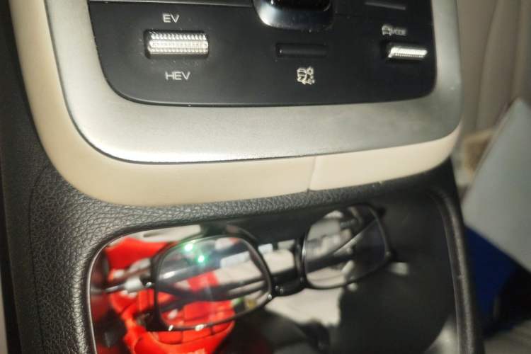 Used BYD Song Pro New Energy 2023 Champion Edition DM-i 110KM Excellence Model Vehicle Key