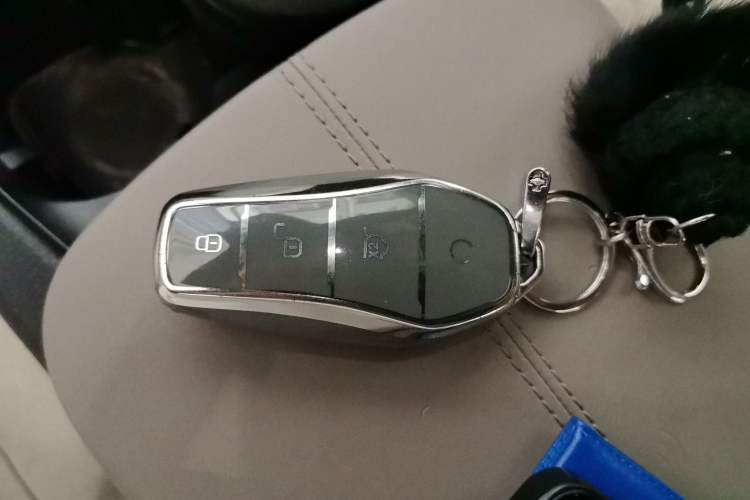 Used BYD Song Pro New Energy 2023 Champion Edition DM-i 110KM Excellence Model Vehicle Key