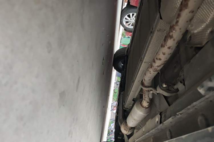 Used BYD Song Pro New Energy 2024 HONOR Edition DM-i 71KM Leading Model Chassis Rear Right