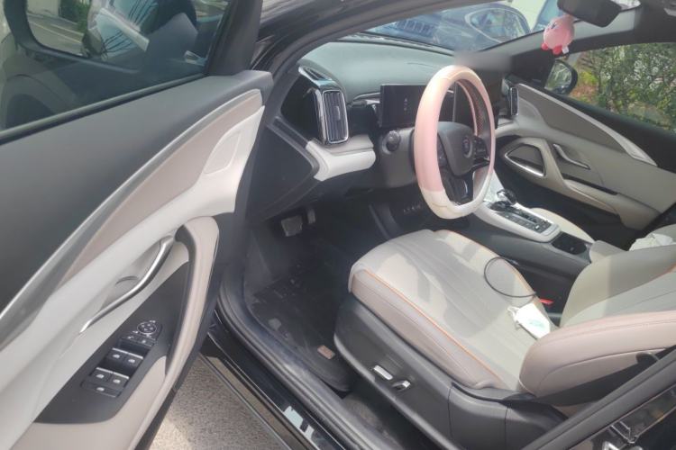 Used BYD Song Pro New Energy 2024 HONOR Edition DM-i 110KM Excellence Model Driver Seat