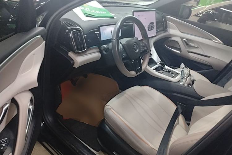 Used BYD Song Pro New Energy 2024 HONOR Edition DM-i 110KM Excellence Model Driver Seat