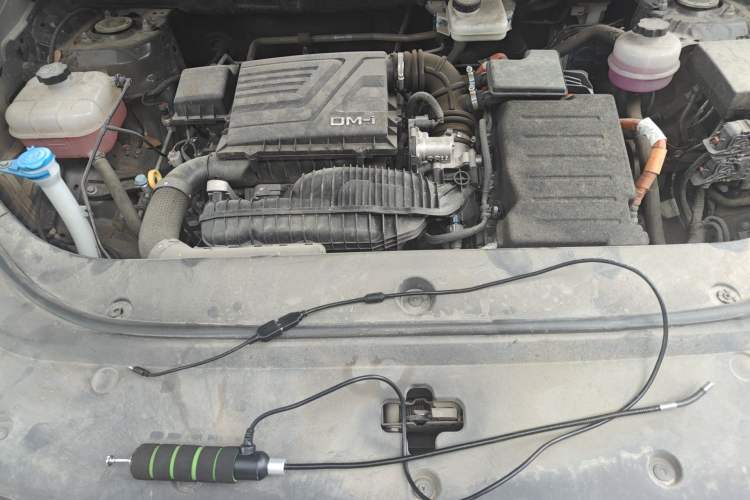 Used BYD Song Pro New Energy 2024 HONOR Edition DM-i 110KM Beyond Model Engine Bay