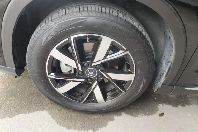Used BYD Song Pro New Energy 2024 HONOR Edition DM-i 71KM Navigation Model Exterior 4