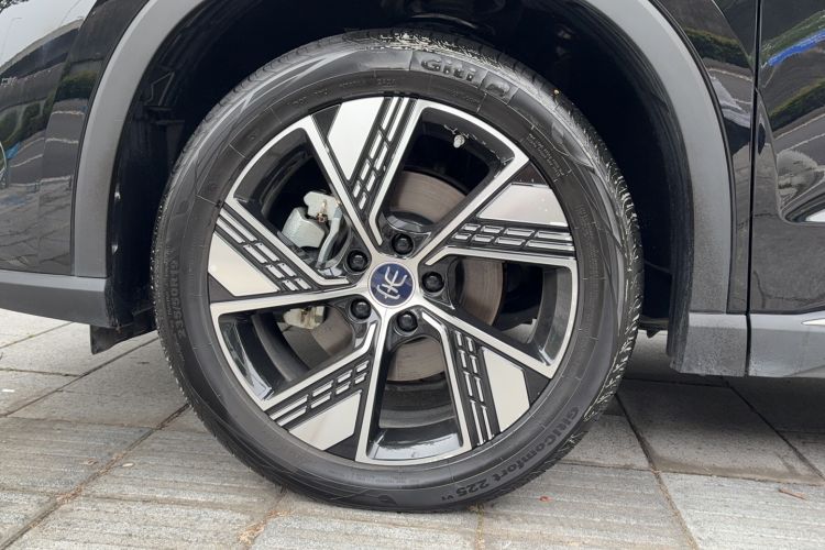 Used BYD Song Pro New Energy 2024 HONOR Edition DM-i 110KM Excellence Model Exterior 5