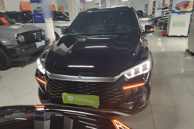 Used BYD Song Pro New Energy 2024 HONOR Edition DM-i 71KM Navigation Model Front