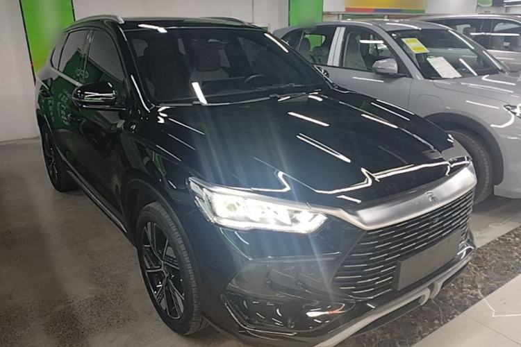 Used BYD Song Pro New Energy 2024 HONOR Edition DM-i 110KM Excellence Model Front Right 45 Deg