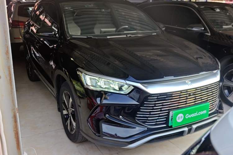 Used BYD Song Pro New Energy 2024 HONOR Edition DM-i 71KM Navigation Model Front Right 45 Deg
