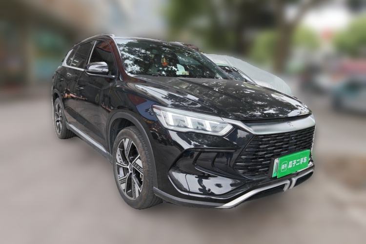 Used BYD Song Pro New Energy 2024 HONOR Edition DM-i 110KM Excellence Model Front Right 45 Deg