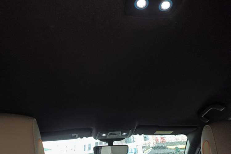 Used BYD Song Pro New Energy 2024 HONOR Edition DM-i 71KM Navigation Model Headliner