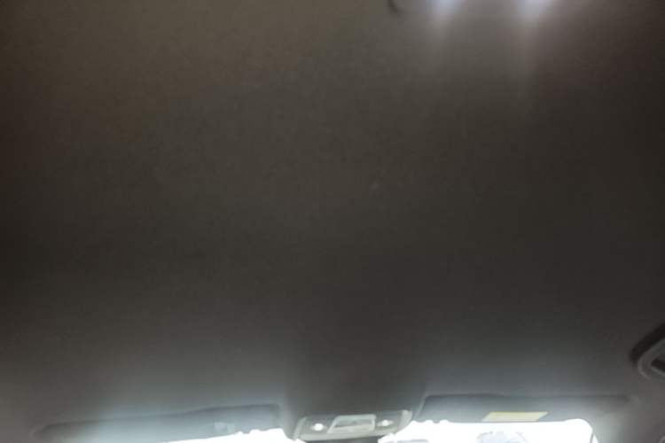 Used BYD Song Pro New Energy 2024 HONOR Edition DM-i 71KM Navigation Model Headliner