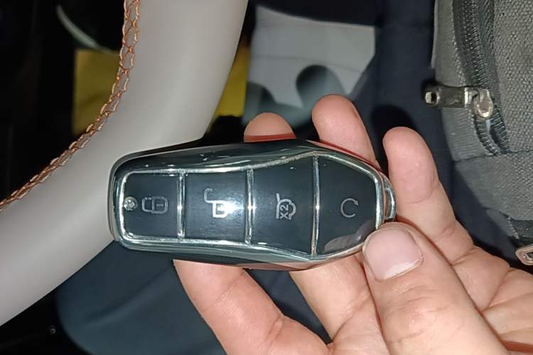 Used BYD Song Pro New Energy 2024 HONOR Edition DM-i 110KM Beyond Model Interior 1