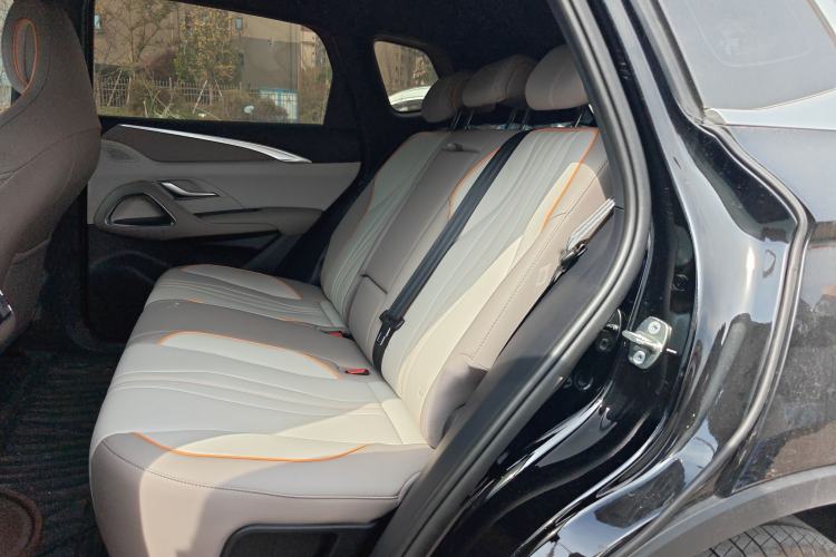 Used BYD Song Pro New Energy 2024 HONOR Edition DM-i 71KM Navigation Model Interior 4