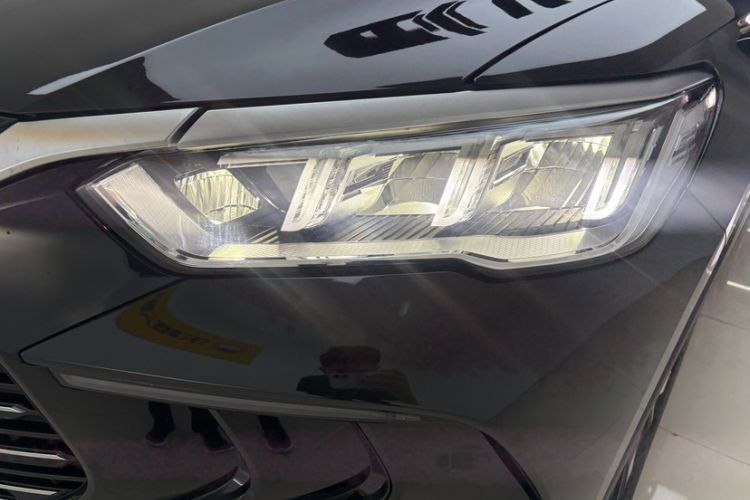 Used BYD Song Pro New Energy 2024 HONOR Edition DM-i 71KM Leading Model Left Front Headlight