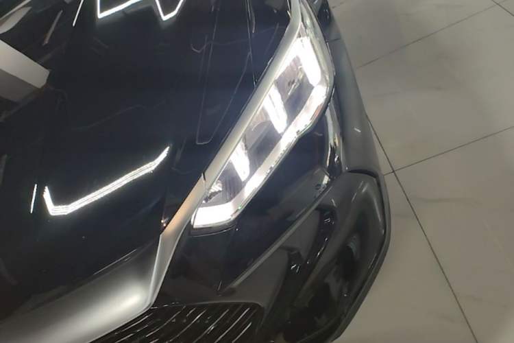Used BYD Song Pro New Energy 2024 HONOR Edition DM-i 71KM Navigation Model Left Front Headlight