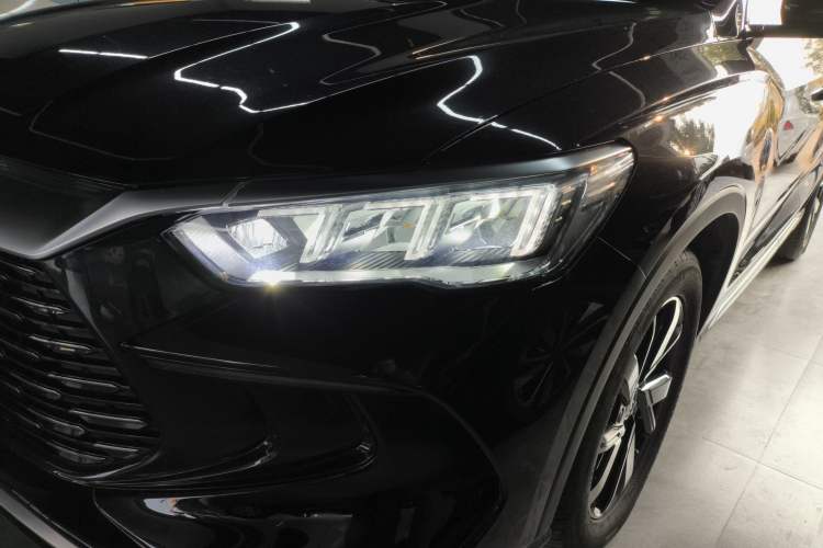 Used BYD Song Pro New Energy 2024 HONOR Edition DM-i 110KM Beyond Model Left Front Headlight