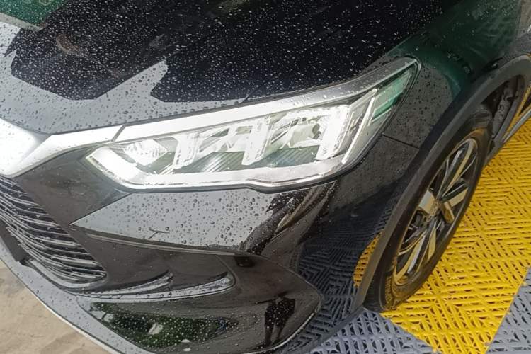 Used BYD Song Pro New Energy 2024 HONOR Edition DM-i 71KM Navigation Model Left Front Headlight