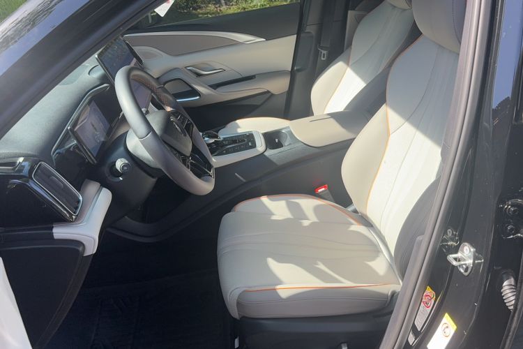 Used BYD Song Pro New Energy 2024 HONOR Edition DM-i 110KM Excellence Model Left Front Seat