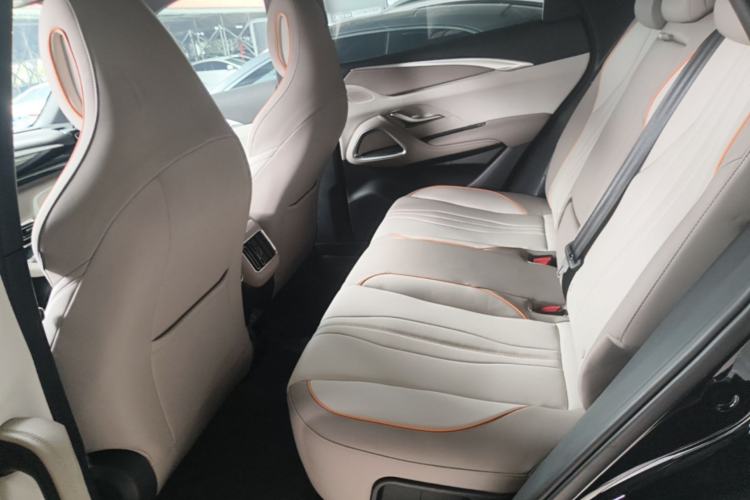 Used BYD Song Pro New Energy 2024 HONOR Edition DM-i 71KM Navigation Model Left Rear Seat