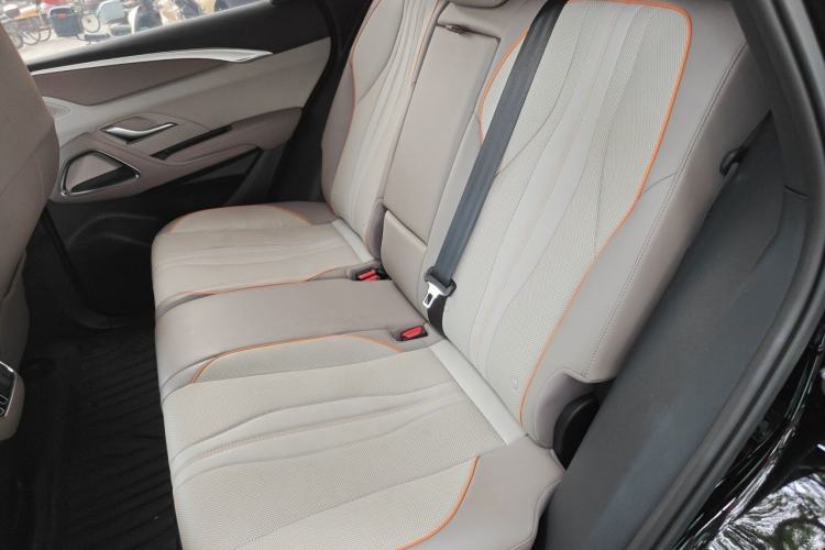 Used BYD Song Pro New Energy 2024 HONOR Edition DM-i 110KM Excellence Model Left Rear Seat