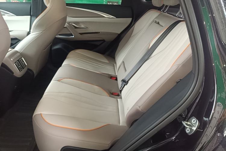 Used BYD Song Pro New Energy 2024 HONOR Edition DM-i 71KM Navigation Model Left Rear Seat