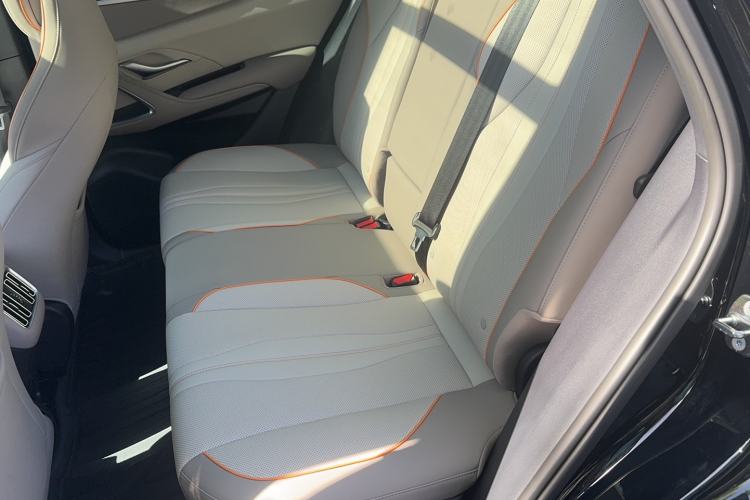 Used BYD Song Pro New Energy 2024 HONOR Edition DM-i 110KM Excellence Model Left Rear Seat