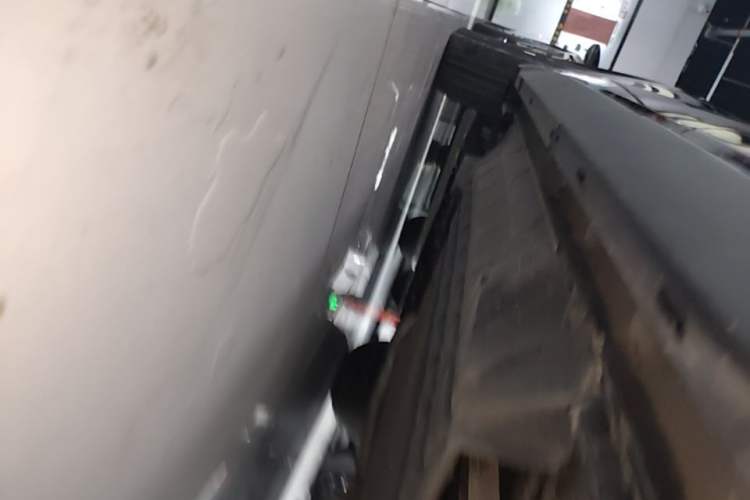 Used BYD Song Pro New Energy 2024 HONOR Edition DM-i 71KM Navigation Model Left Side Sill