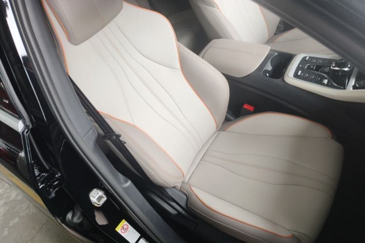 Used BYD Song Pro New Energy 2024 HONOR Edition DM-i 71KM Navigation Model Right Front Seat