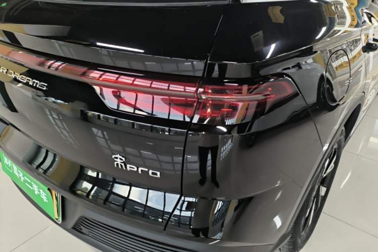 Used BYD Song Pro New Energy 2024 HONOR Edition DM-i 71KM Leading Model Right Rear Taillight