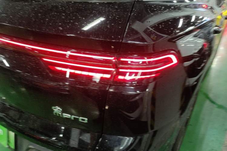 Used BYD Song Pro New Energy 2024 HONOR Edition DM-i 110KM Excellence Model Right Rear Taillight