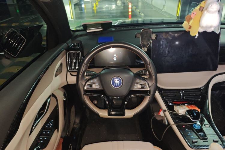 Used BYD Song Pro New Energy 2024 HONOR Edition DM-i 71KM Leading Model Steering Wheel