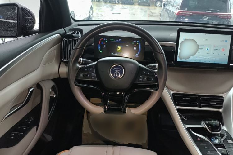 Used BYD Song Pro New Energy 2024 HONOR Edition DM-i 71KM Navigation Model Steering Wheel