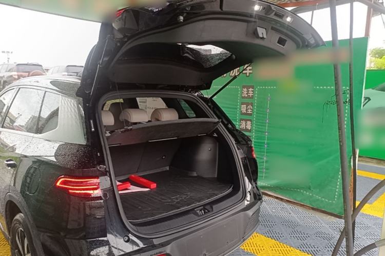 Used BYD Song Pro New Energy 2024 HONOR Edition DM-i 71KM Navigation Model Trunk