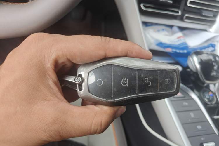 Used BYD Song Pro New Energy 2024 HONOR Edition DM-i 110KM Beyond Model Vehicle Key
