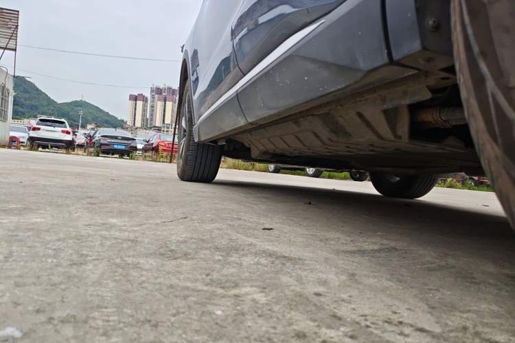 Used BYD Song Pro New Energy 2024 HONOR Edition DM-i 71KM Navigation Model Chassis Rear Left