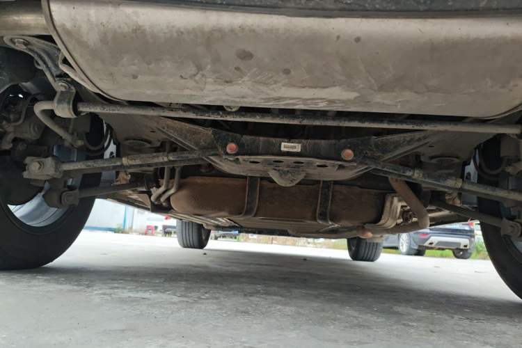 Used BYD Song Pro New Energy 2024 HONOR Edition DM-i 71KM Navigation Model Chassis Rear