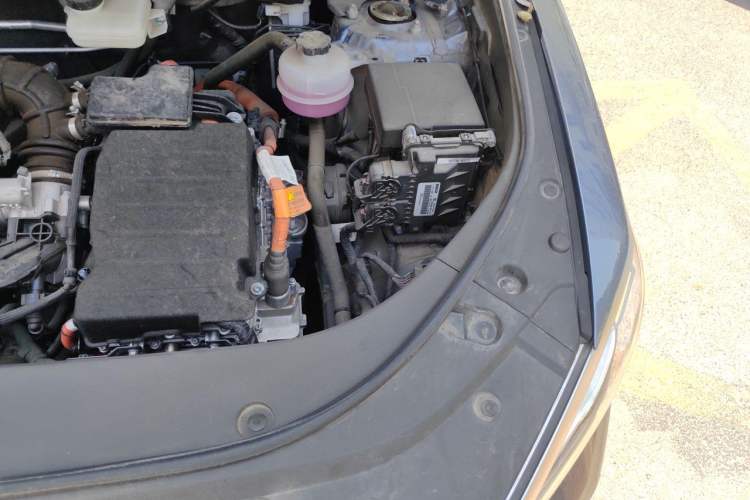 Used BYD Song Pro New Energy 2024 HONOR Edition DM-i 110KM Excellence Model Engine Bay Left