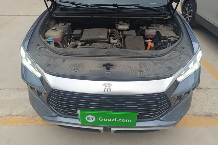 Used BYD Song Pro New Energy 2024 HONOR Edition DM-i 71KM Leading Model Engine Bay